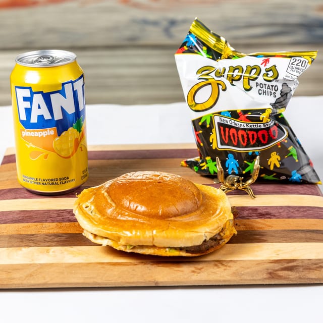 UFO Chicken Burger.